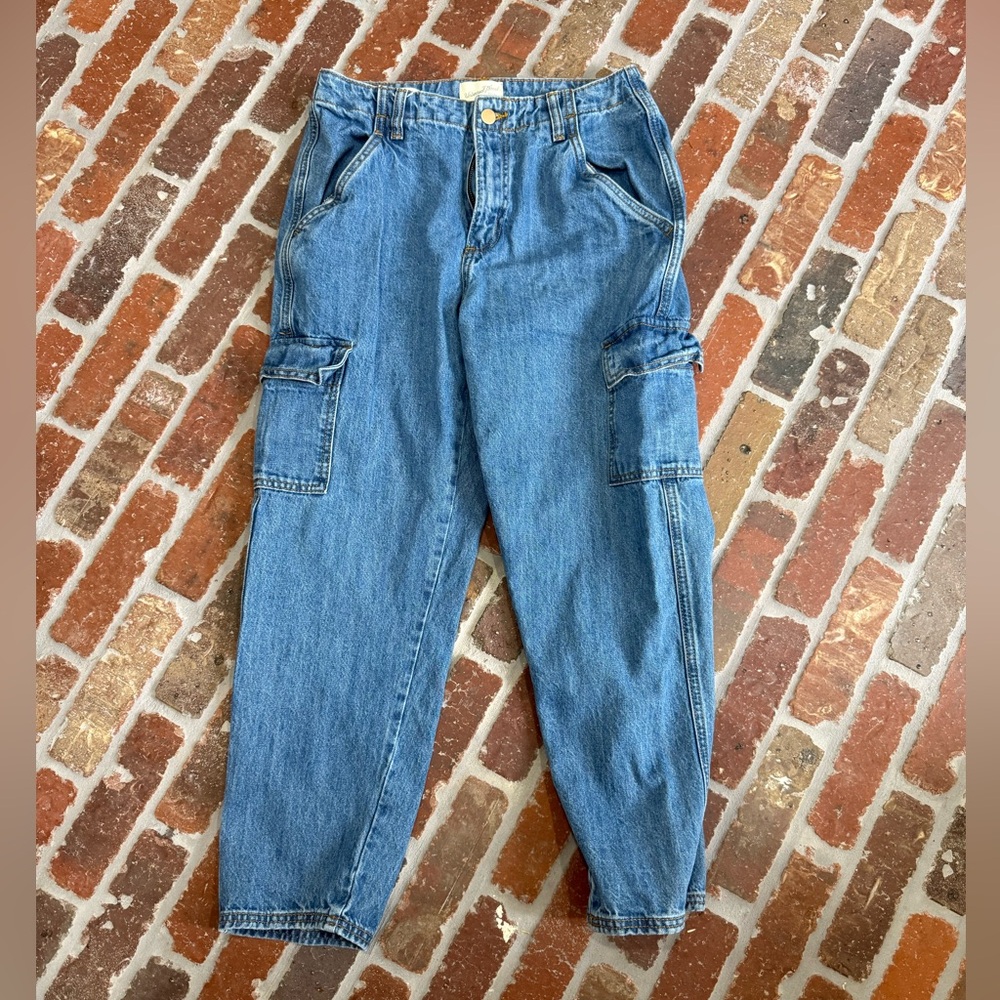 Universal Thread Cargo Jeans